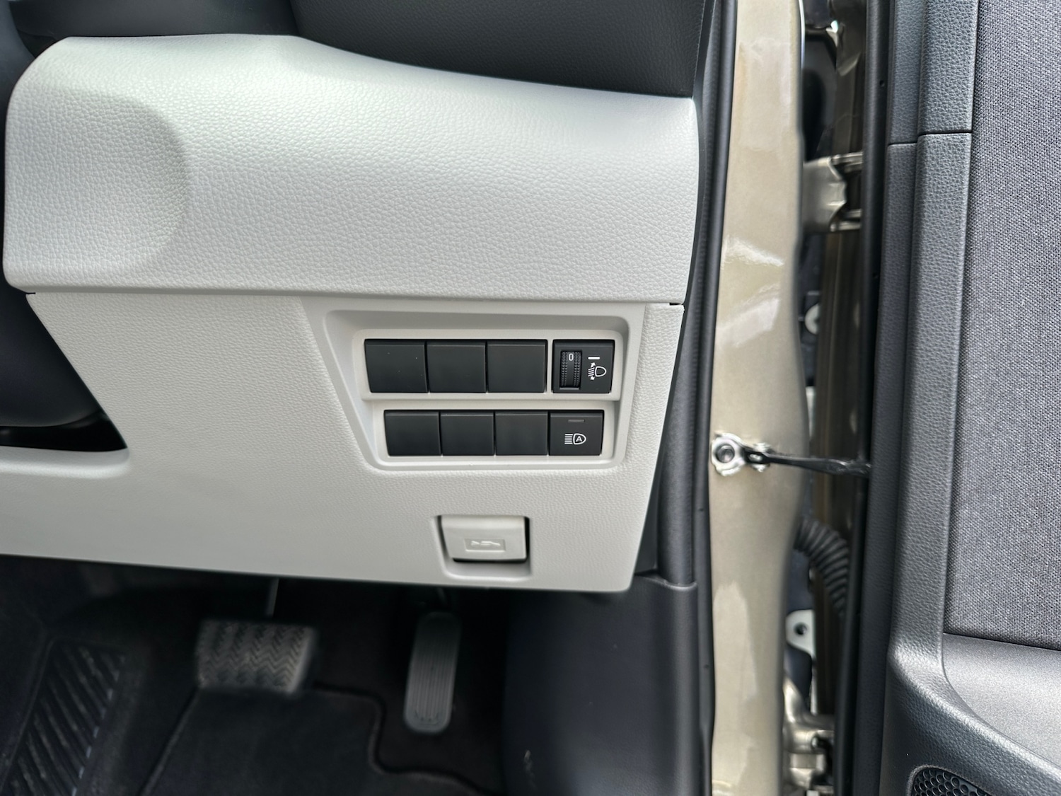 Used Toyota Yaris 2023 for sale - 76533798: Photo 26