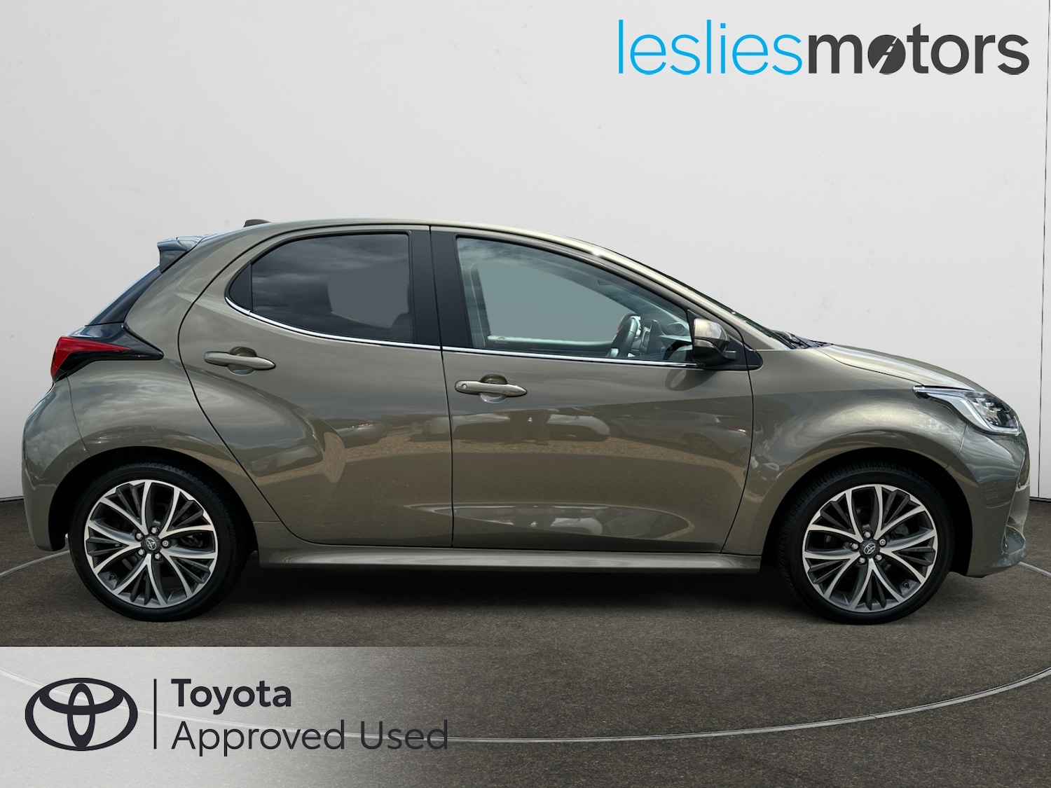 Used Toyota Yaris 2023 for sale - 76533798: Photo 5