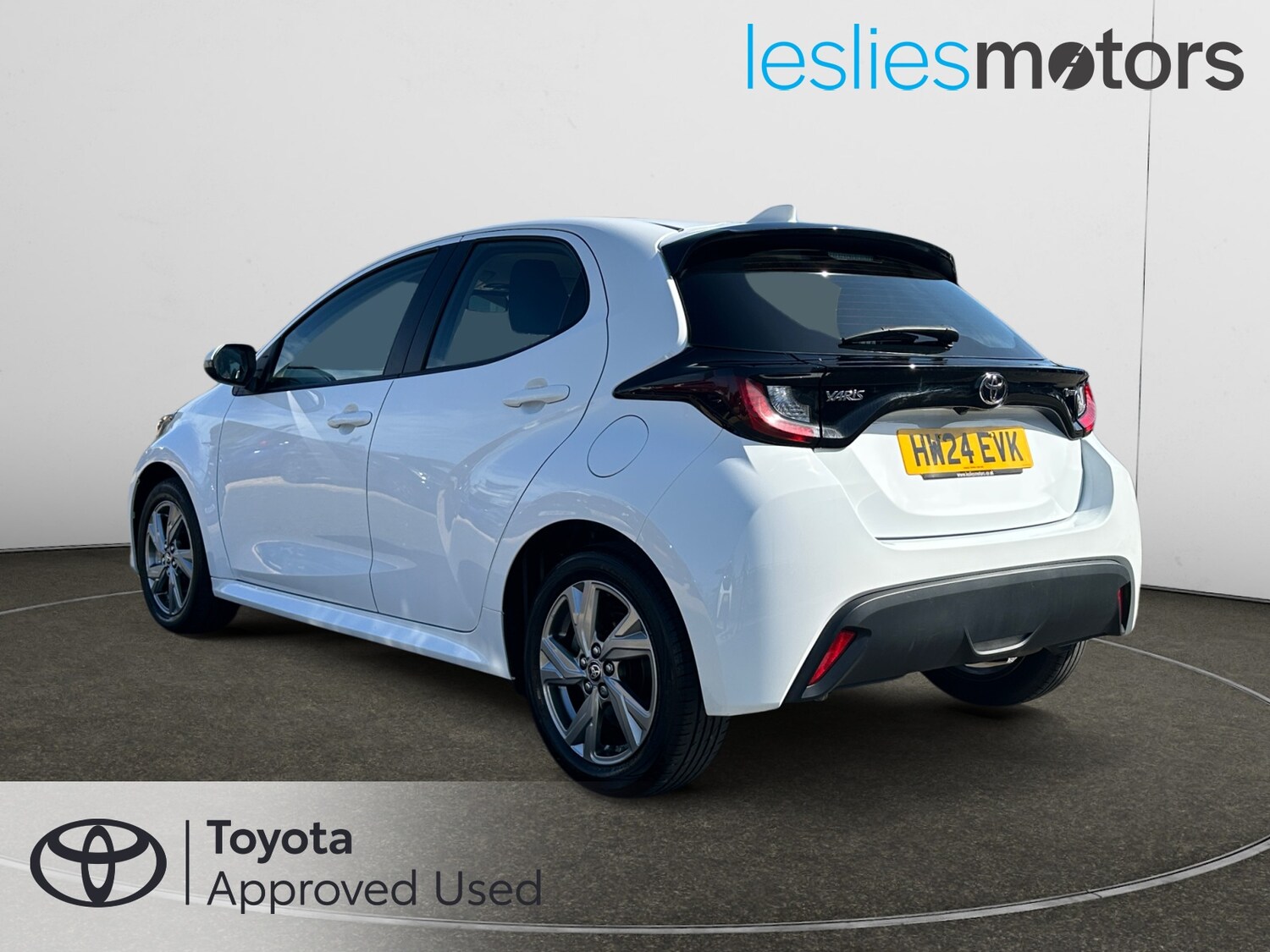 Used Toyota Yaris 2024 for sale - 77918010: Photo 16