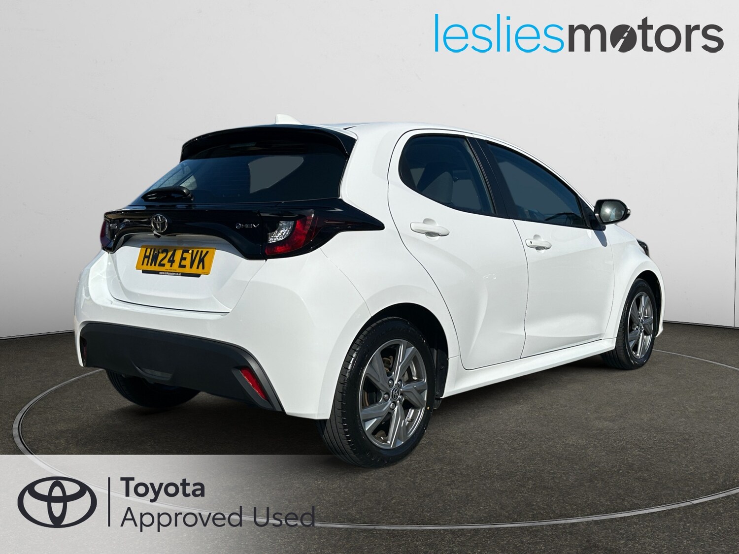 Used Toyota Yaris 2024 for sale - 77918010: Photo 19