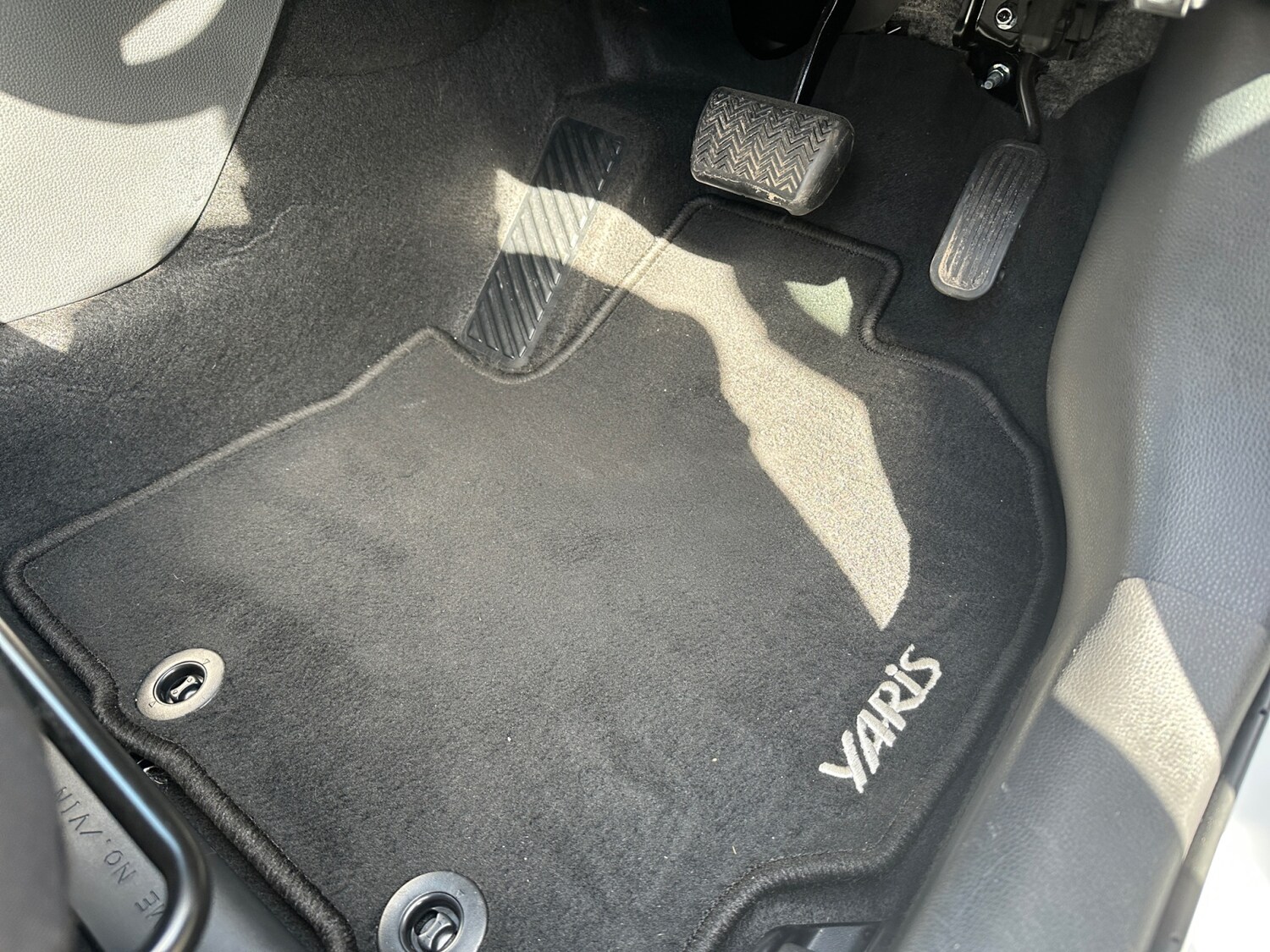 Used Toyota Yaris 2024 for sale - 77918010: Photo 25