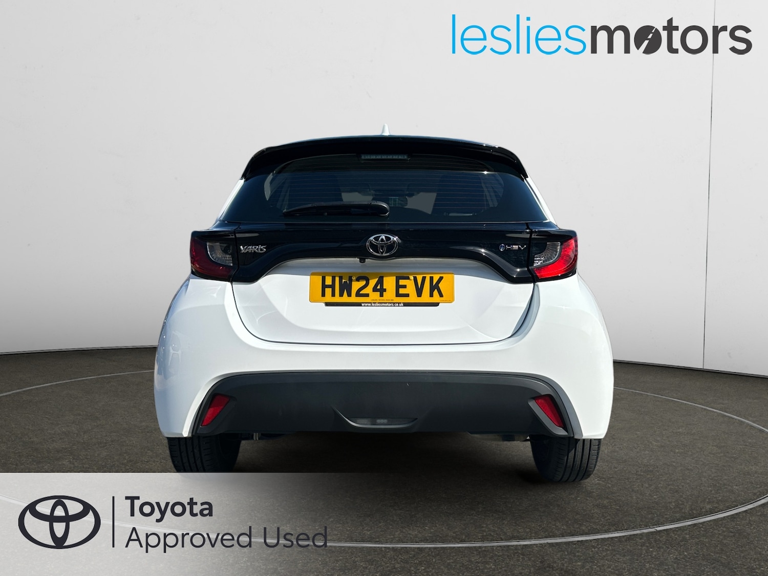 Used Toyota Yaris 2024 for sale - 77918010: Photo 4