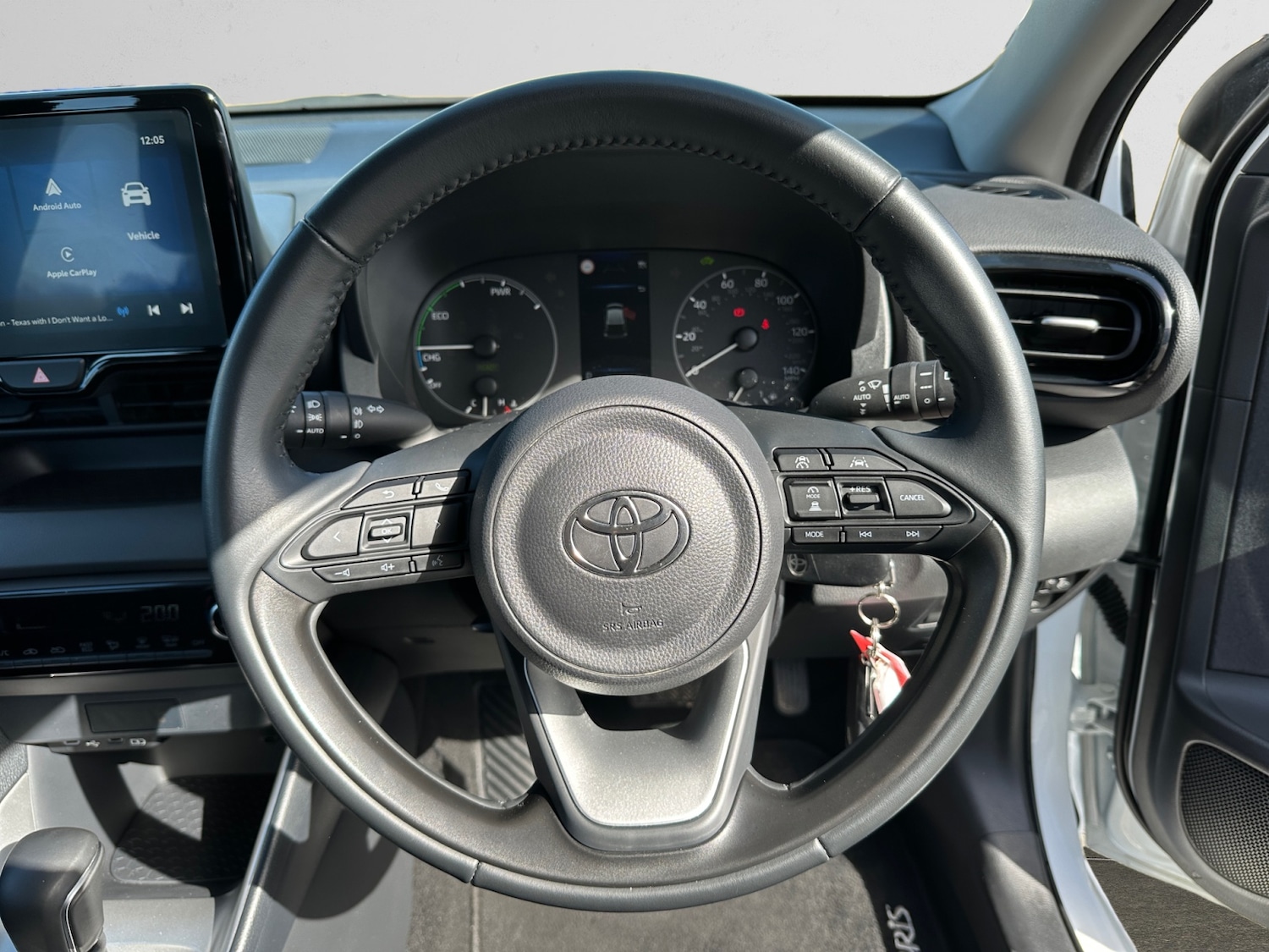 Used Toyota Yaris 2024 for sale - 77918010: Photo 9