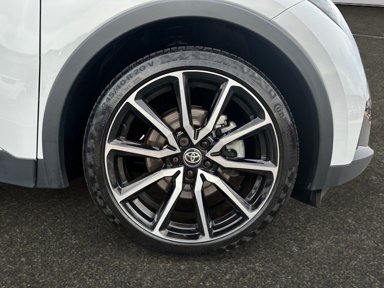 Used Toyota C-HR 2024 for sale - 76533767: Photo 12