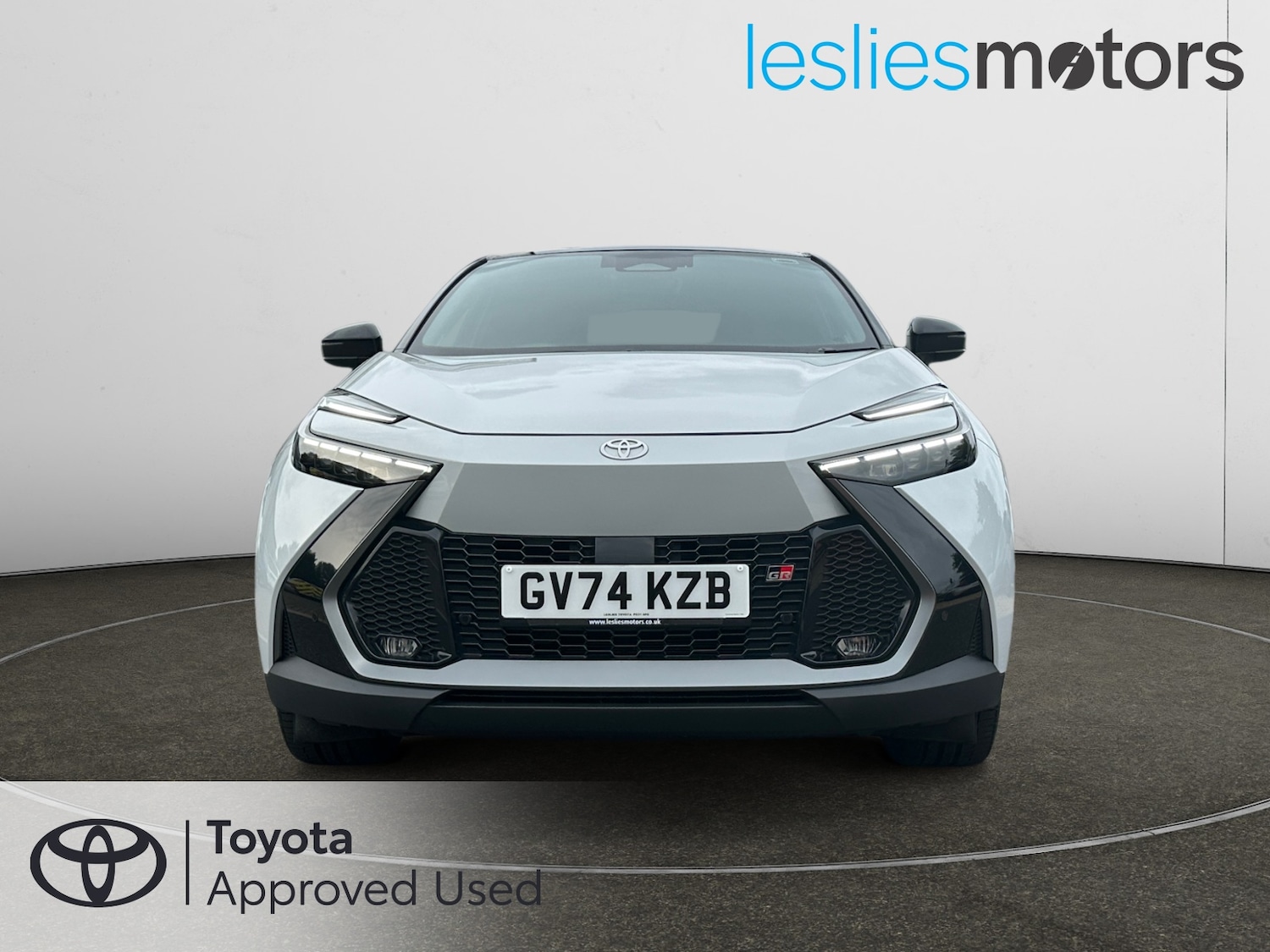 Used Toyota C-HR 2024 for sale - 76533767: Photo 2