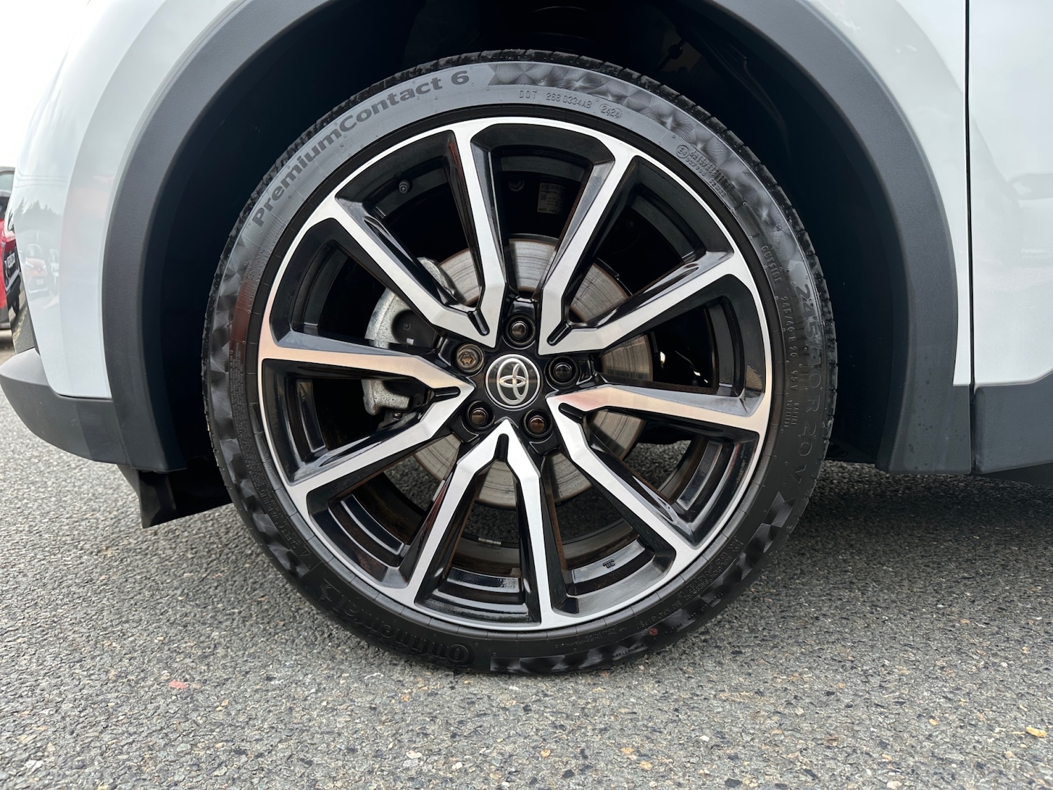 Used Toyota C-HR 2024 for sale - 76533767: Photo 25