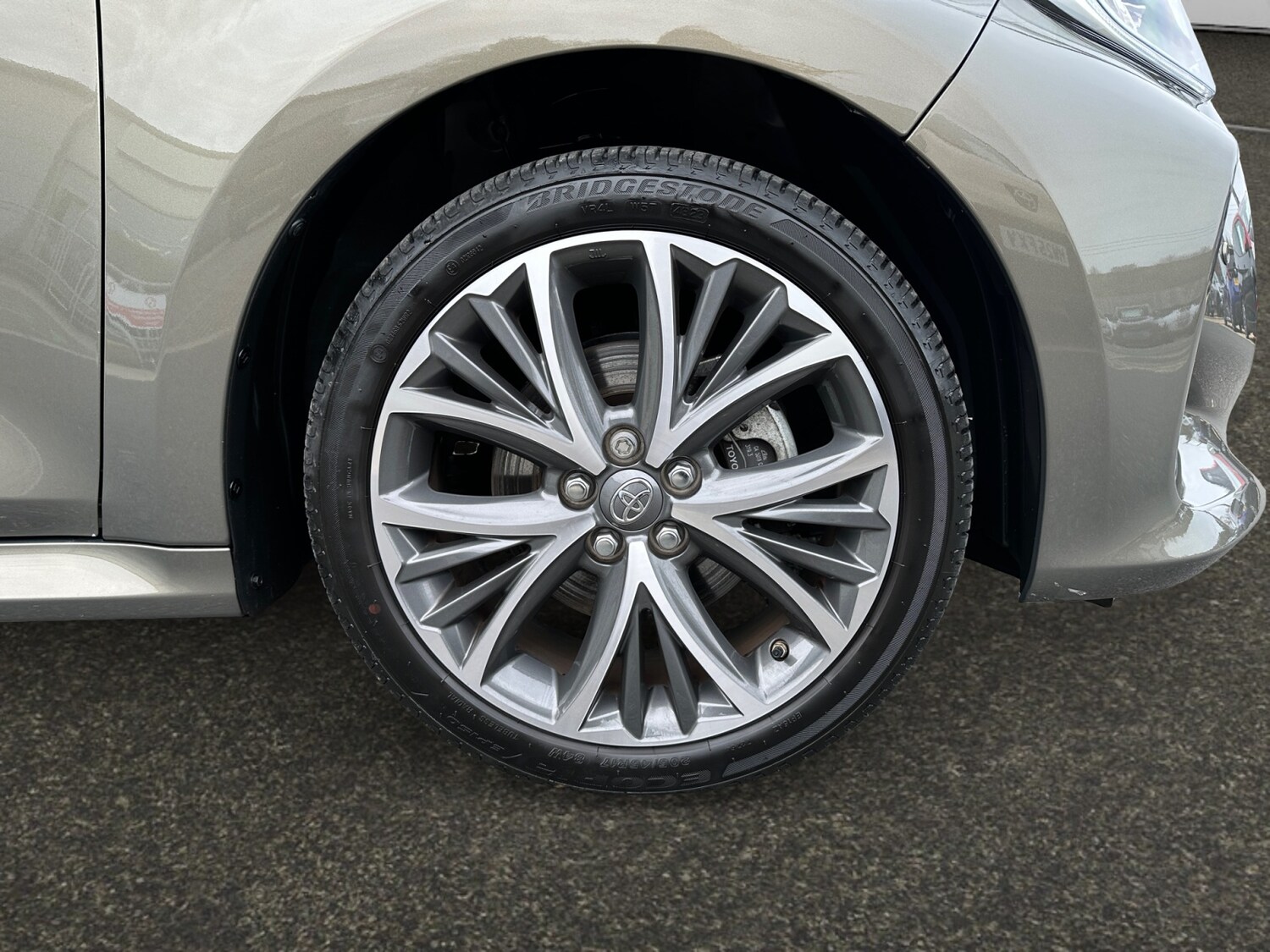 Used Toyota Yaris 2024 for sale - 77885455: Photo 12