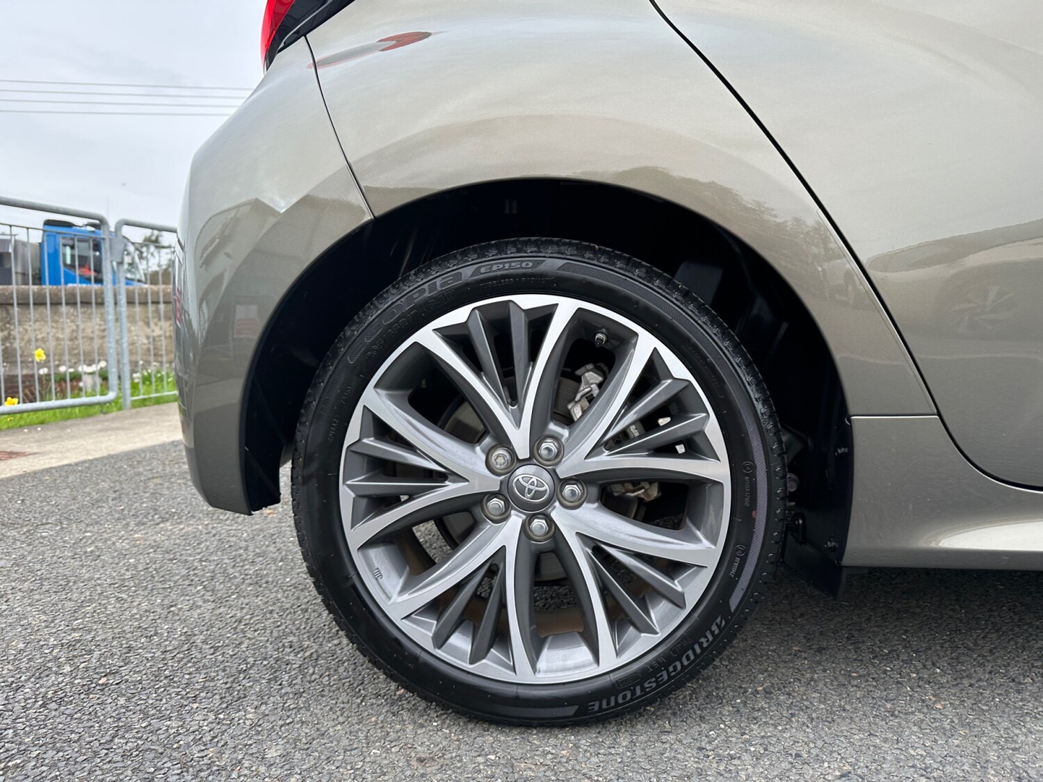 Used Toyota Yaris 2024 for sale - 77885455: Photo 24