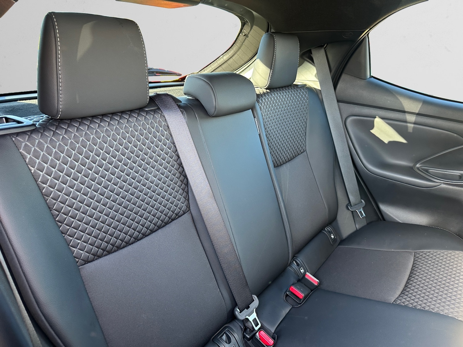 Used Toyota Yaris 2025 for sale - 76602818: Photo 11