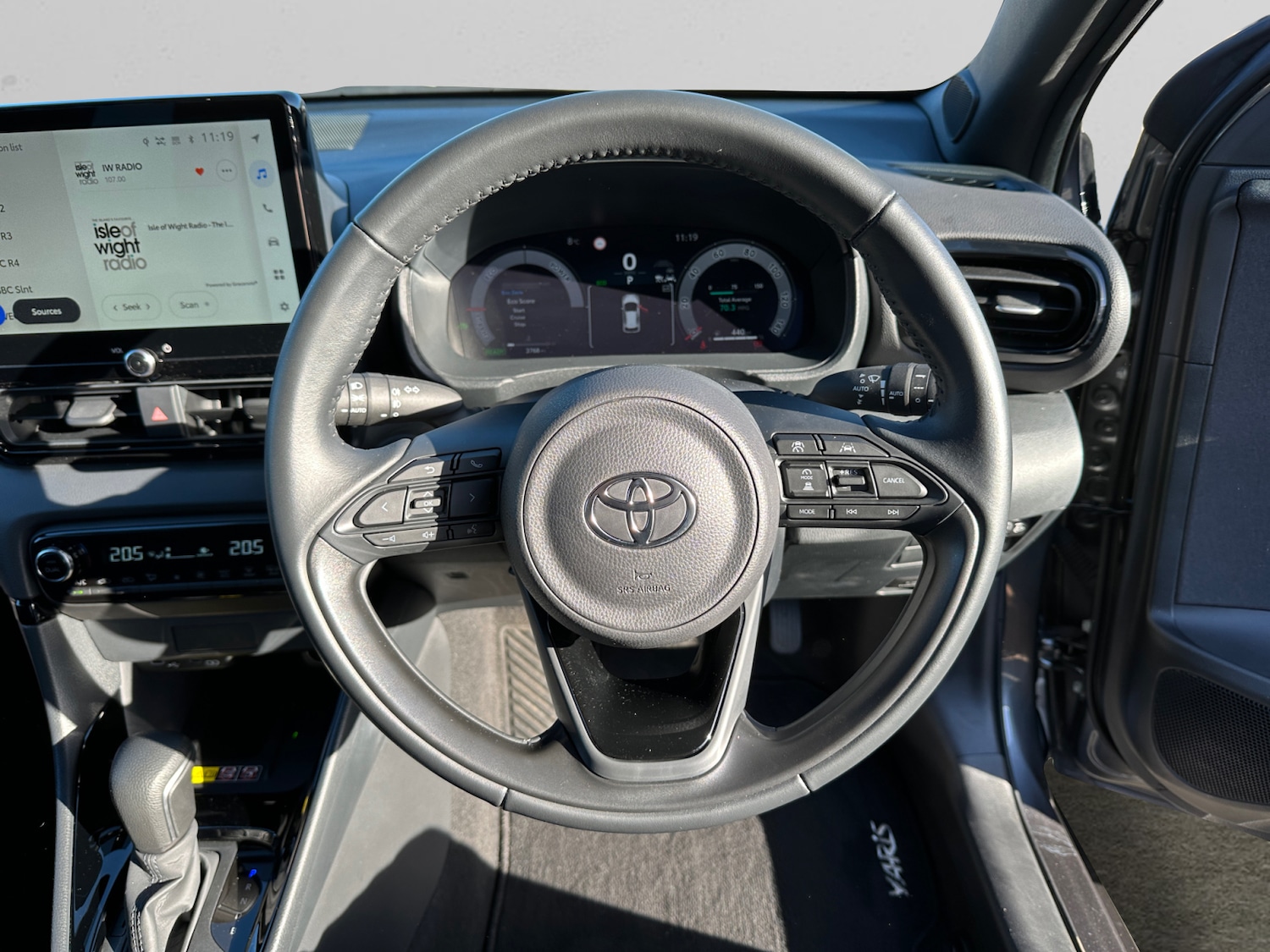 Used Toyota Yaris 2025 for sale - 76602818: Photo 9