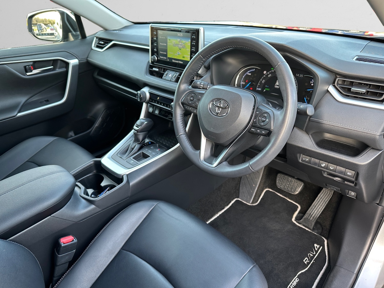 Used Toyota RAV4 2021 for sale - 77232256: Photo 14