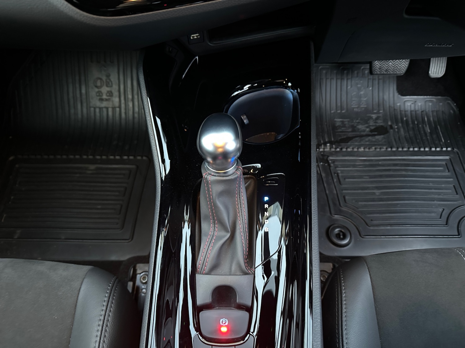 Used Toyota C-HR 2023 for sale - 77434753: Photo 10