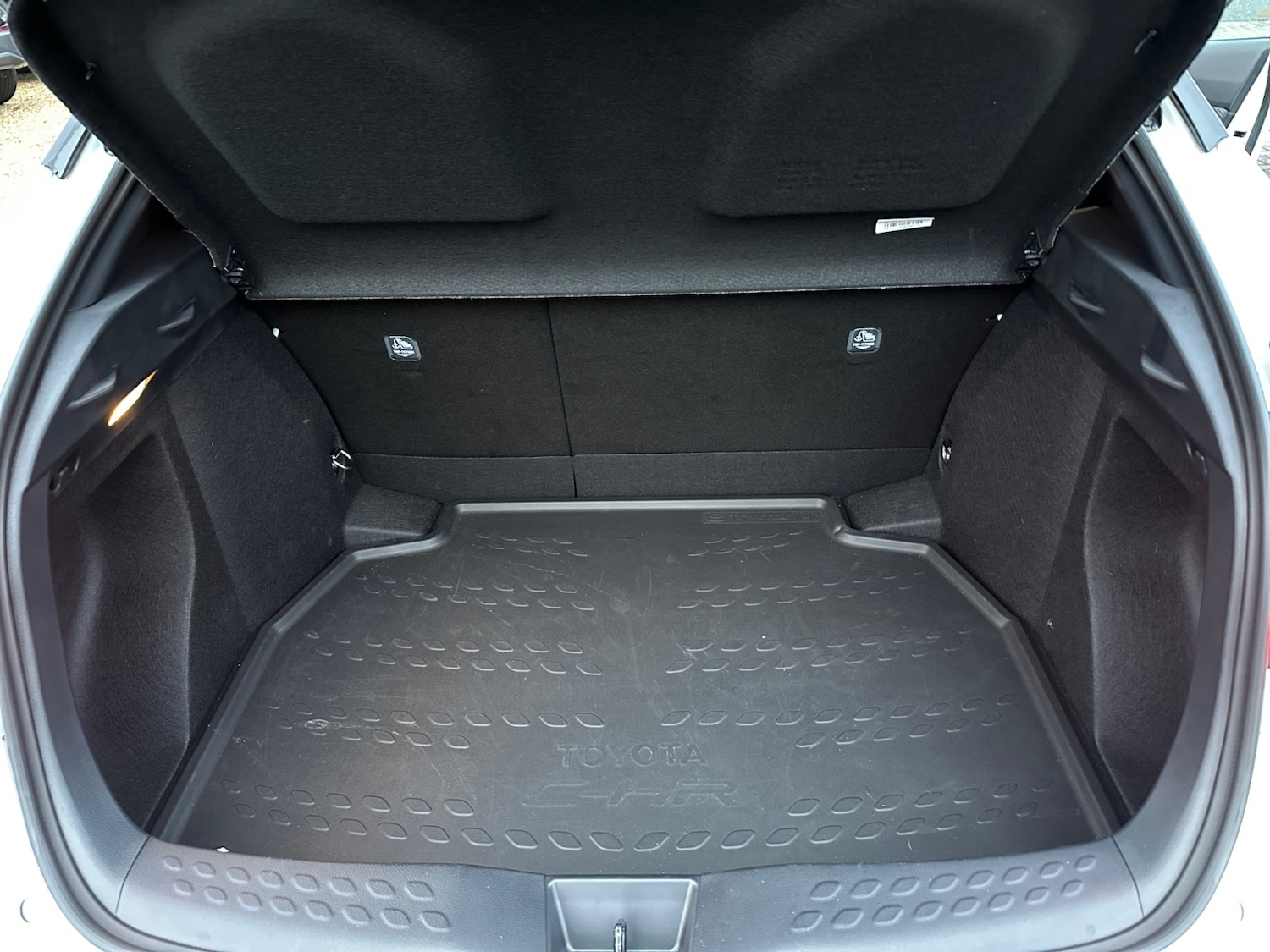 Used Toyota C-HR 2023 for sale - 77434753: Photo 20