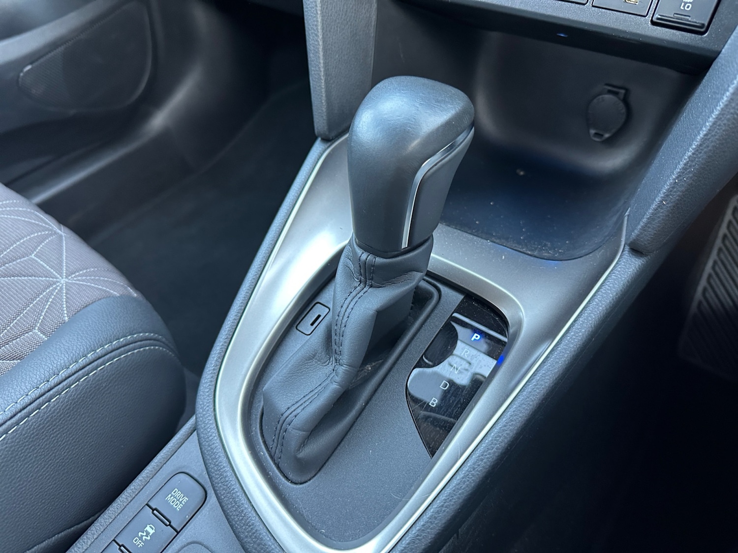 Used Toyota Yaris Cross 2024 for sale - 77071025: Photo 10