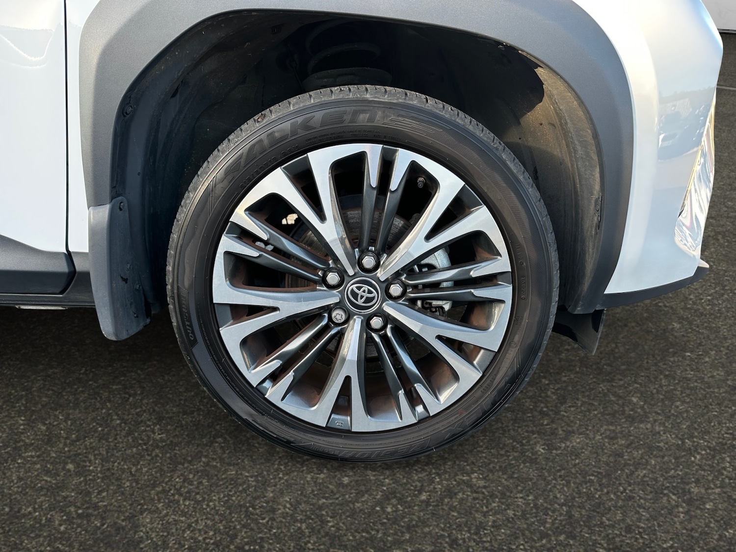 Used Toyota Yaris Cross 2024 for sale - 77071025: Photo 12