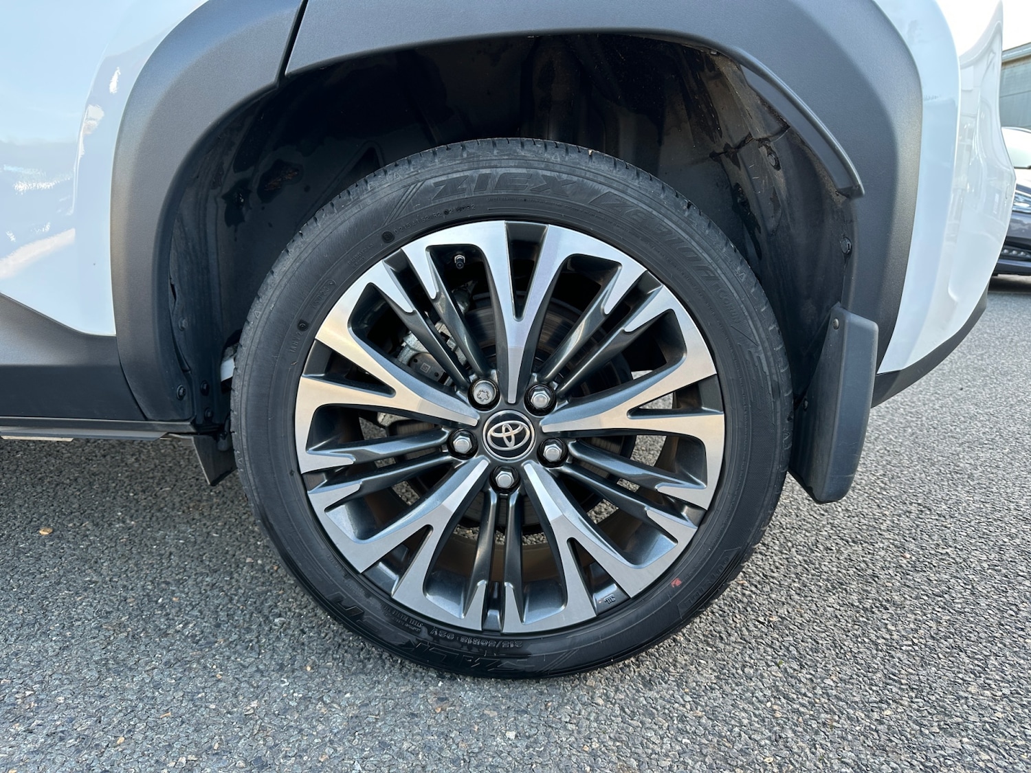 Used Toyota Yaris Cross 2024 for sale - 77071025: Photo 25