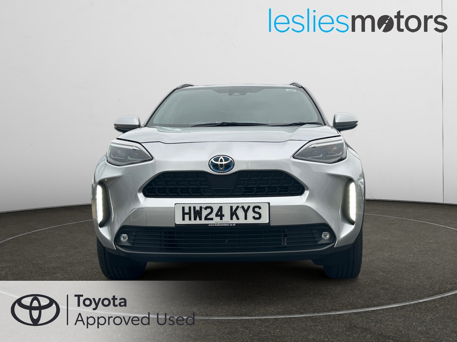 Used Toyota Yaris Cross 2024 for sale - 76533805: Photo 2