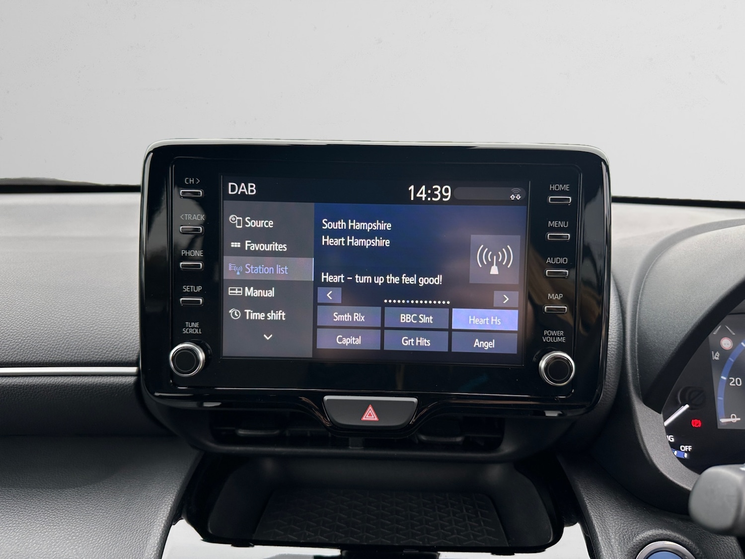 Used Toyota Yaris Cross 2024 for sale - 76533805: Photo 21