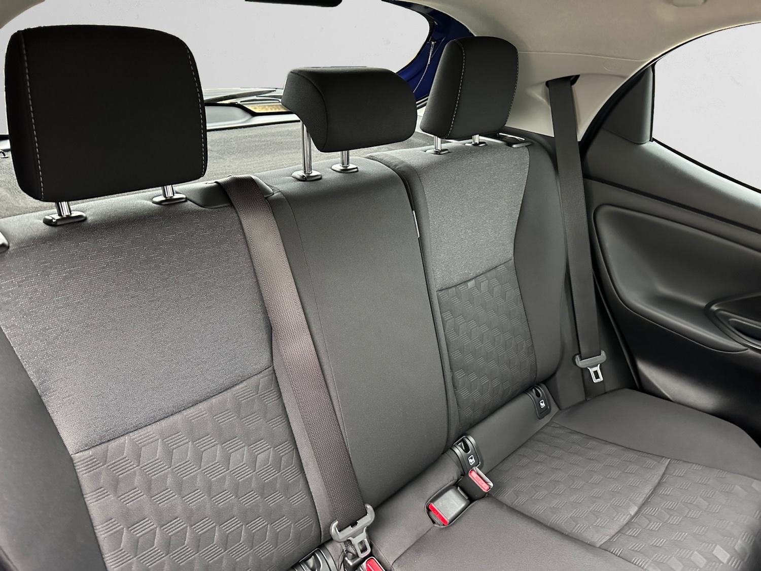 Used Toyota Yaris 2024 for sale - 76533994: Photo 11