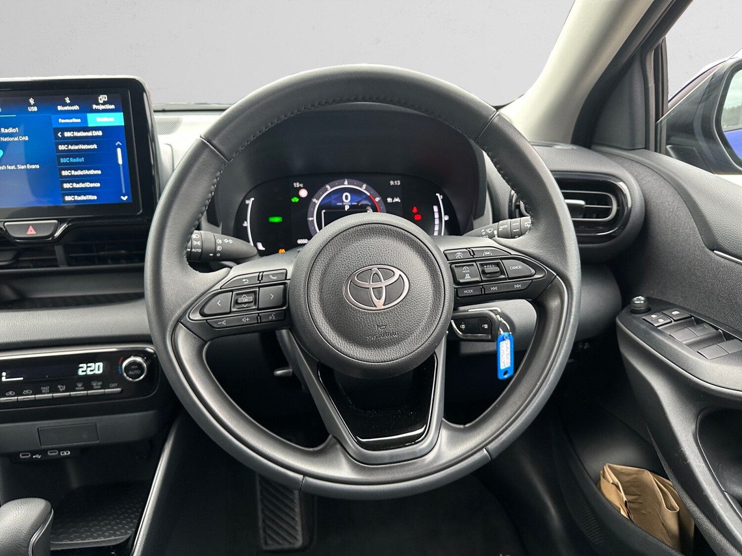 Used Toyota Yaris 2024 for sale - 76533994: Photo 9