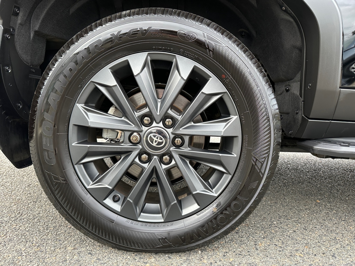 Used Toyota Land Cruiser 2024 for sale - 76533840: Photo 23