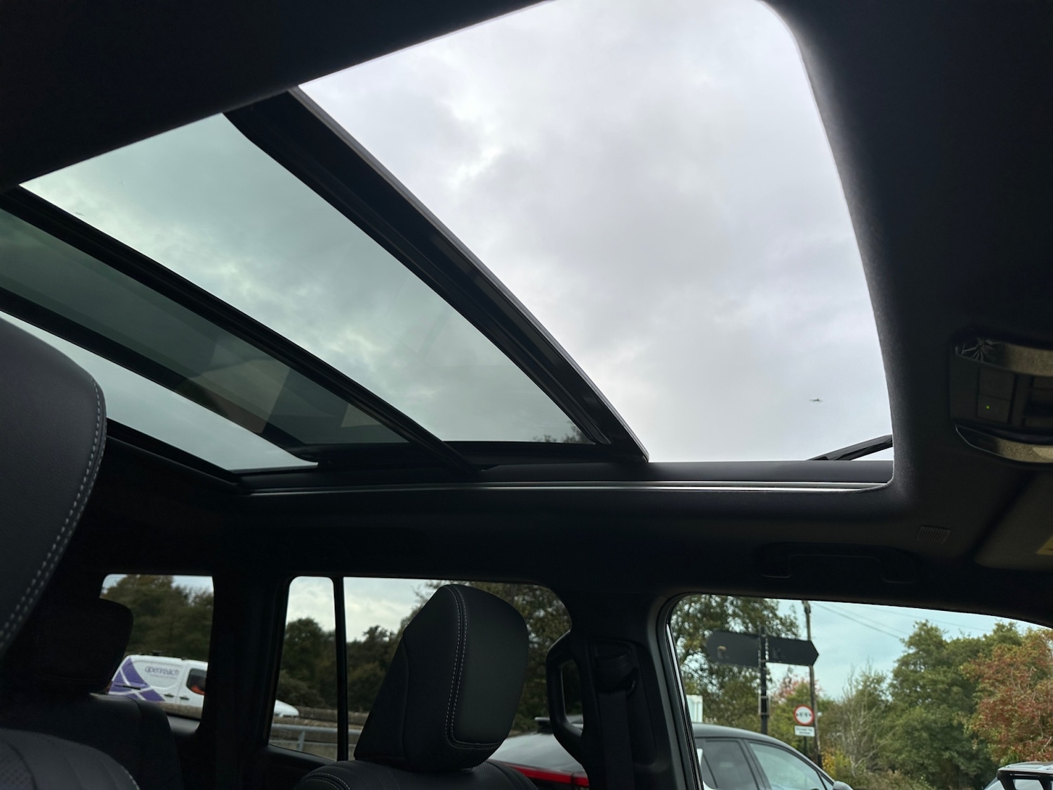 Used Toyota Land Cruiser 2024 for sale - 76533840: Photo 31