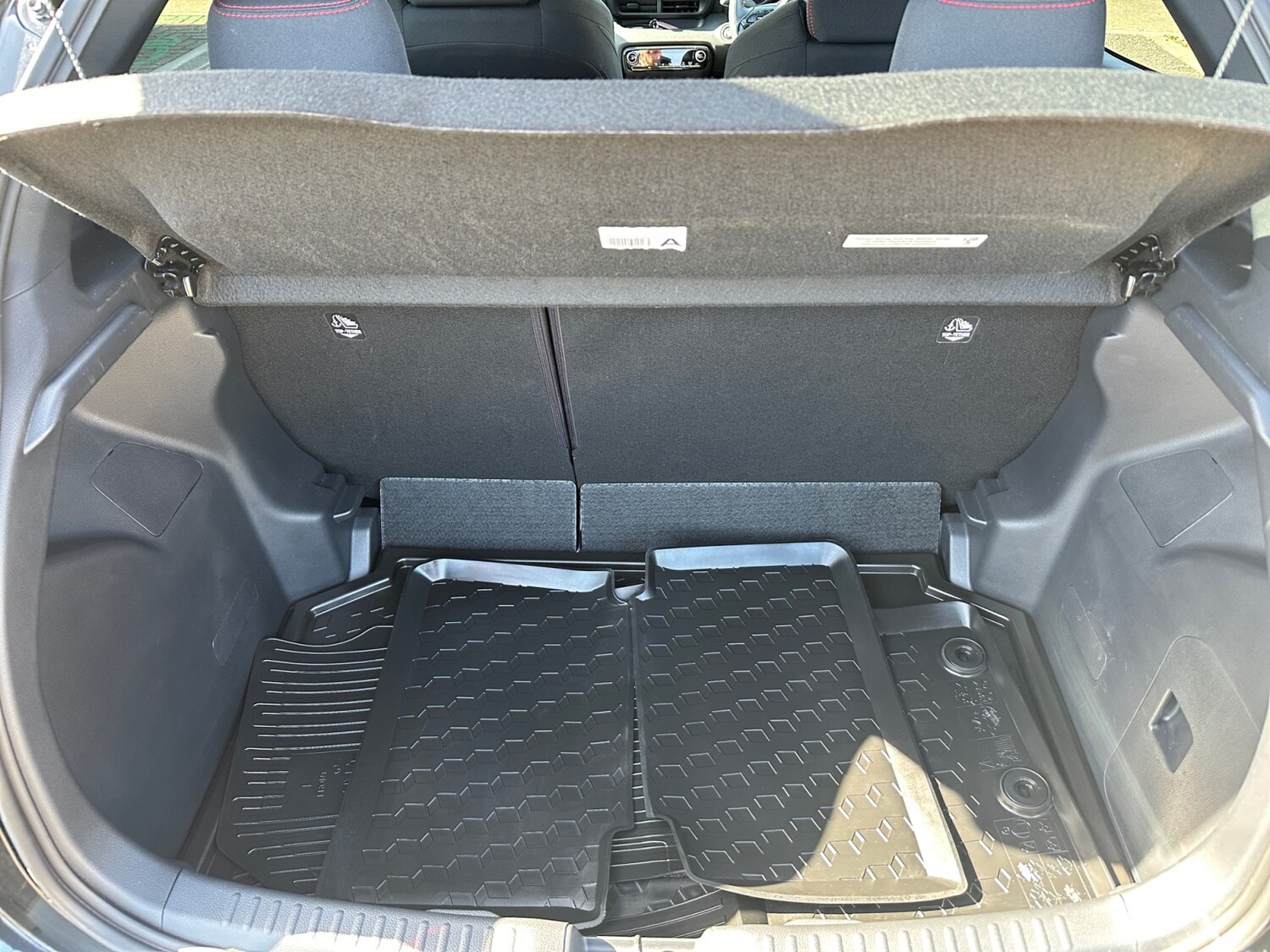 Used Toyota Yaris 2023 for sale - 78165850: Photo 20