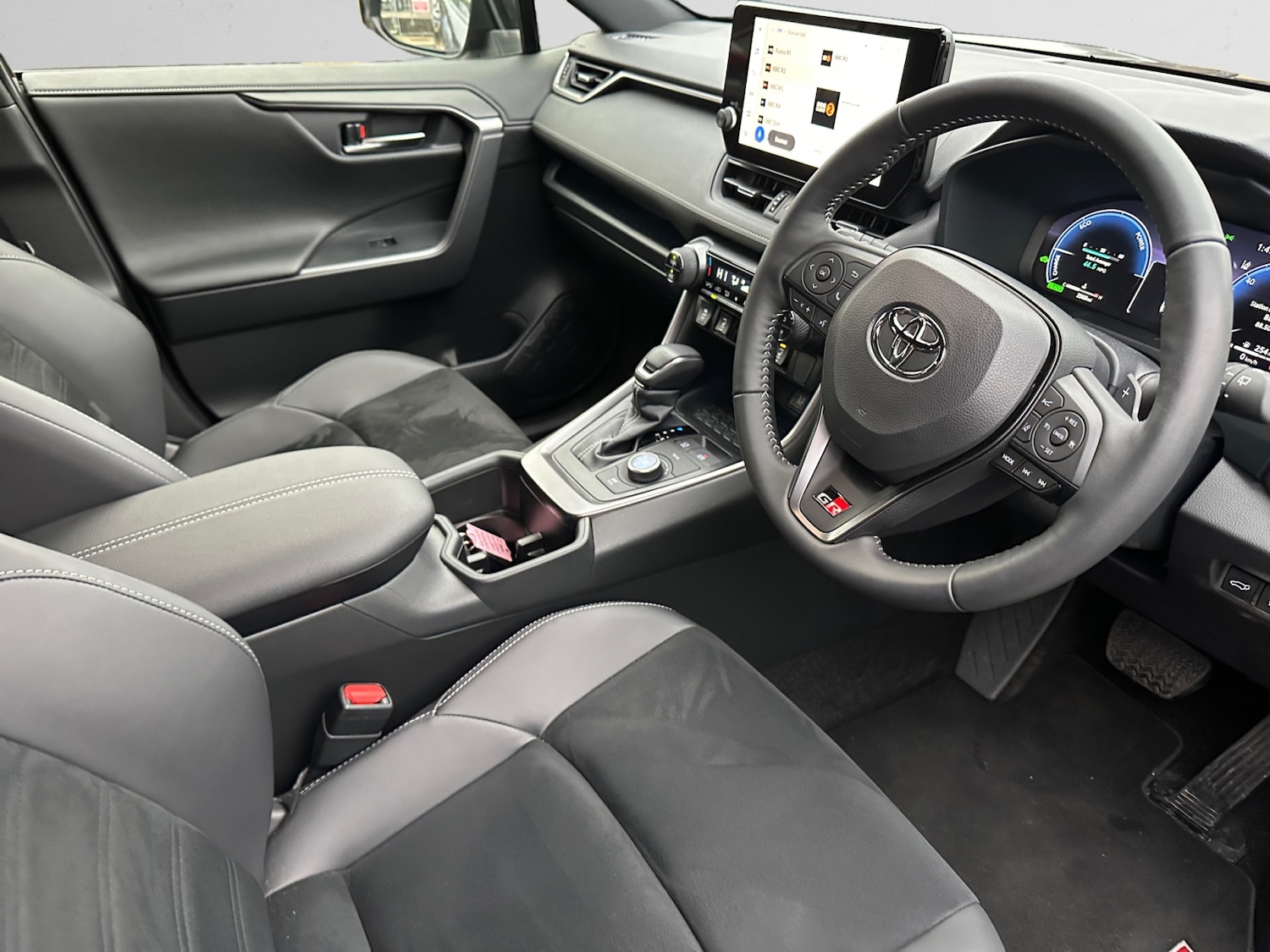 Used Toyota RAV4 2024 for sale - 77047739: Photo 14