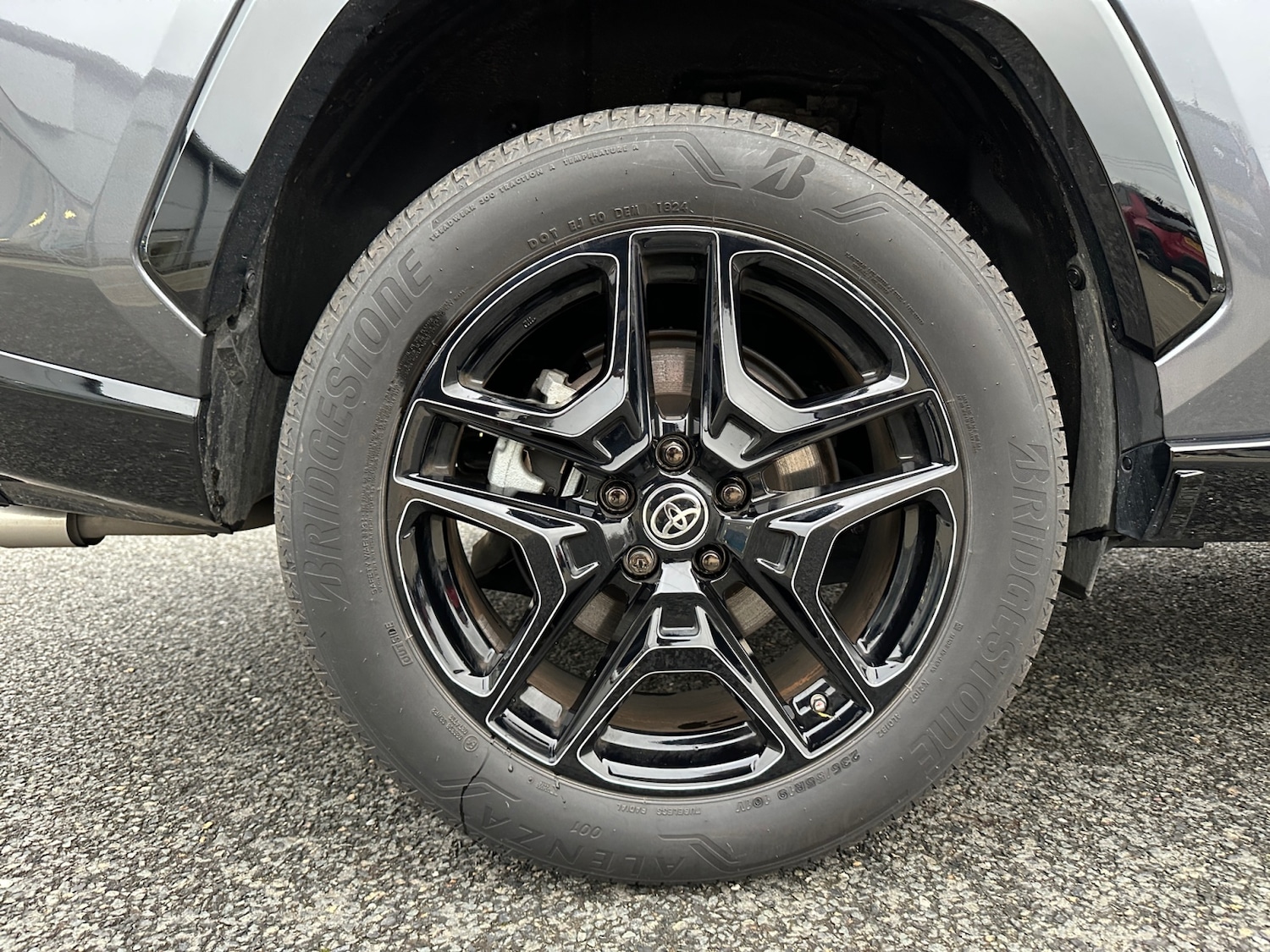 Used Toyota RAV4 2024 for sale - 77047739: Photo 24