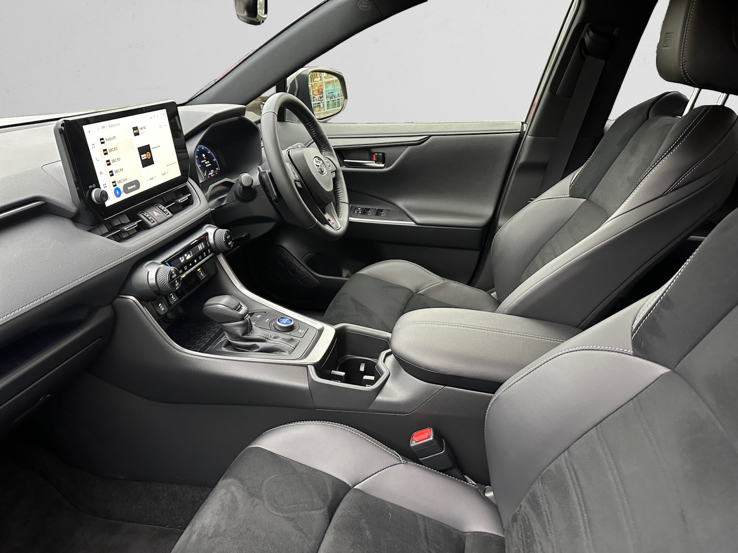 Used Toyota RAV4 2024 for sale - 77047739: Photo 6