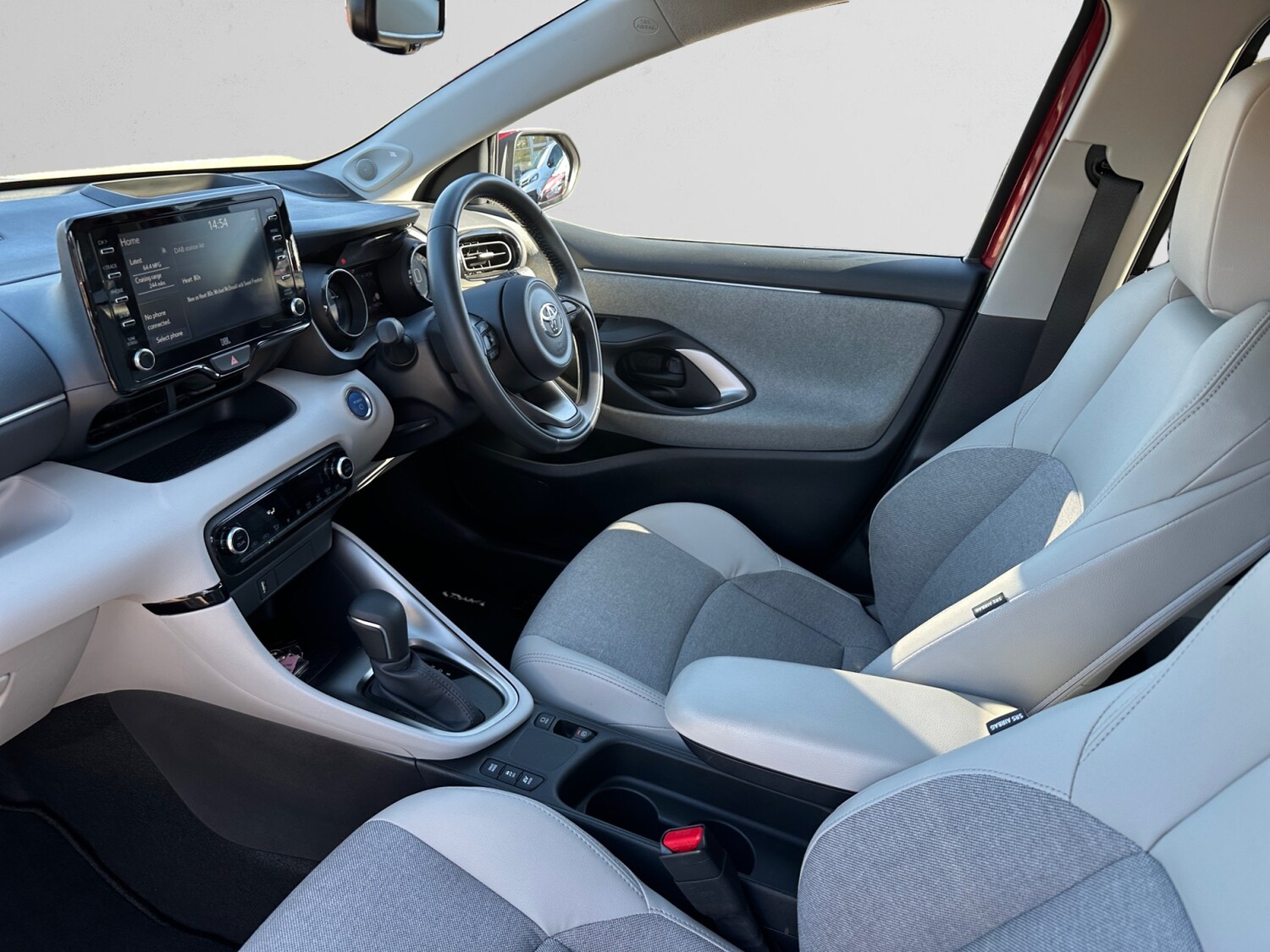 Used Toyota Yaris 2021 for sale - 77927468: Photo 6