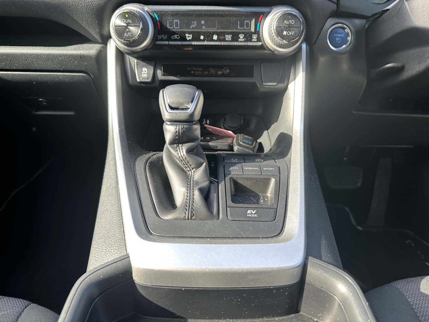 Used Toyota RAV4 2019 for sale - 76533683: Photo 10