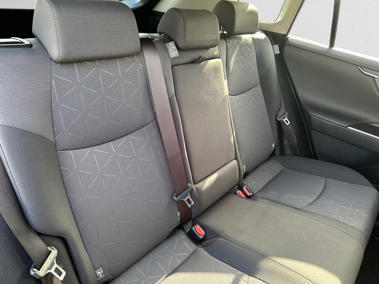 Used Toyota RAV4 2019 for sale - 76533683: Photo 11