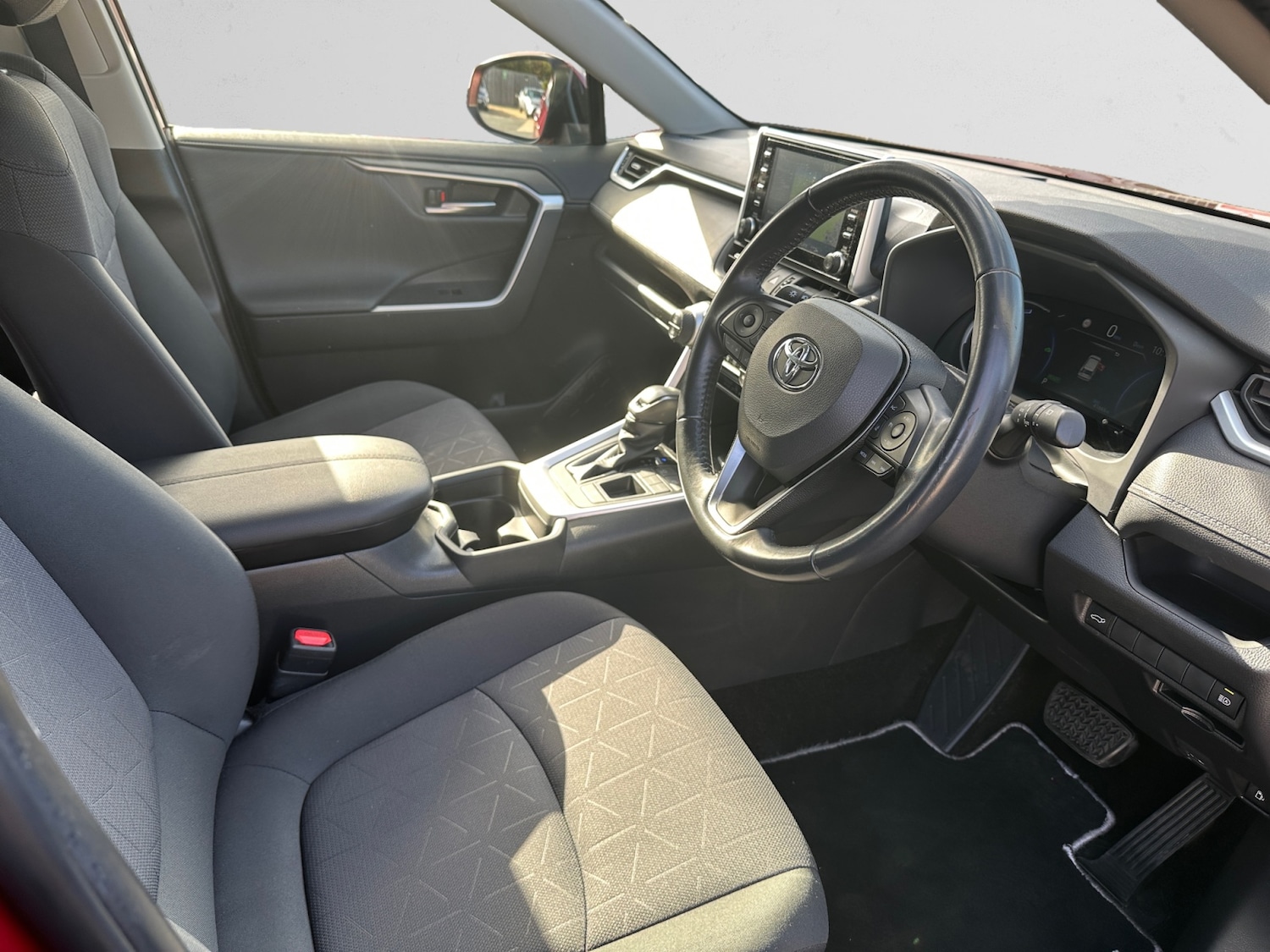 Used Toyota RAV4 2019 for sale - 76533683: Photo 14