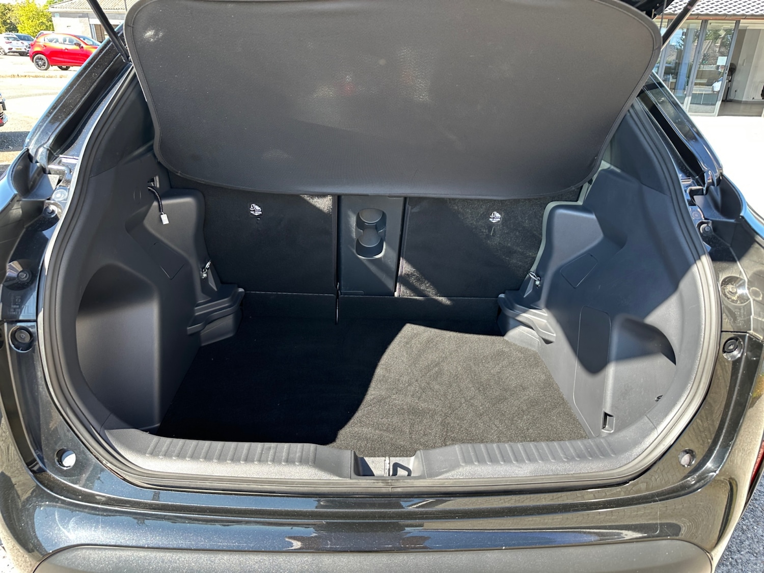 Used Toyota Yaris Cross 2023 for sale - 76533914: Photo 20