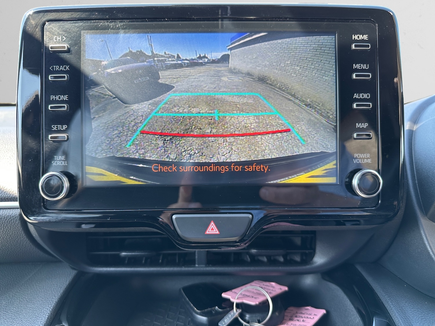 Used Toyota Yaris Cross 2023 for sale - 76533914: Photo 21