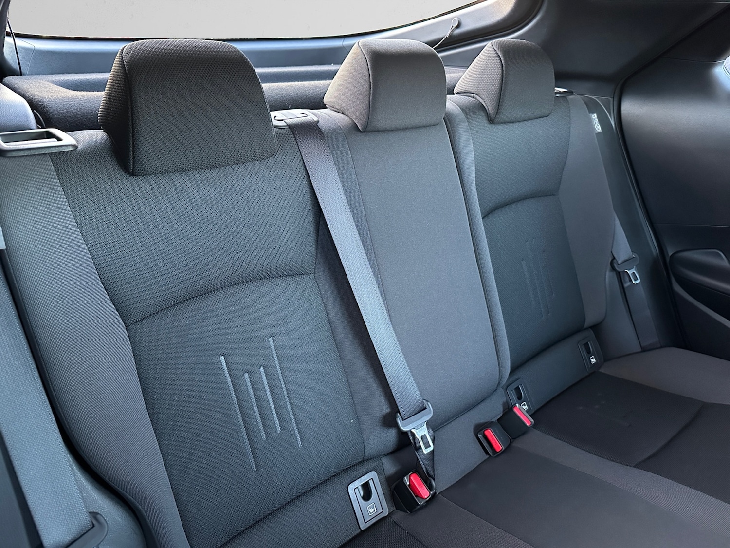 Used Toyota C-HR 2023 for sale - 76615068: Photo 11