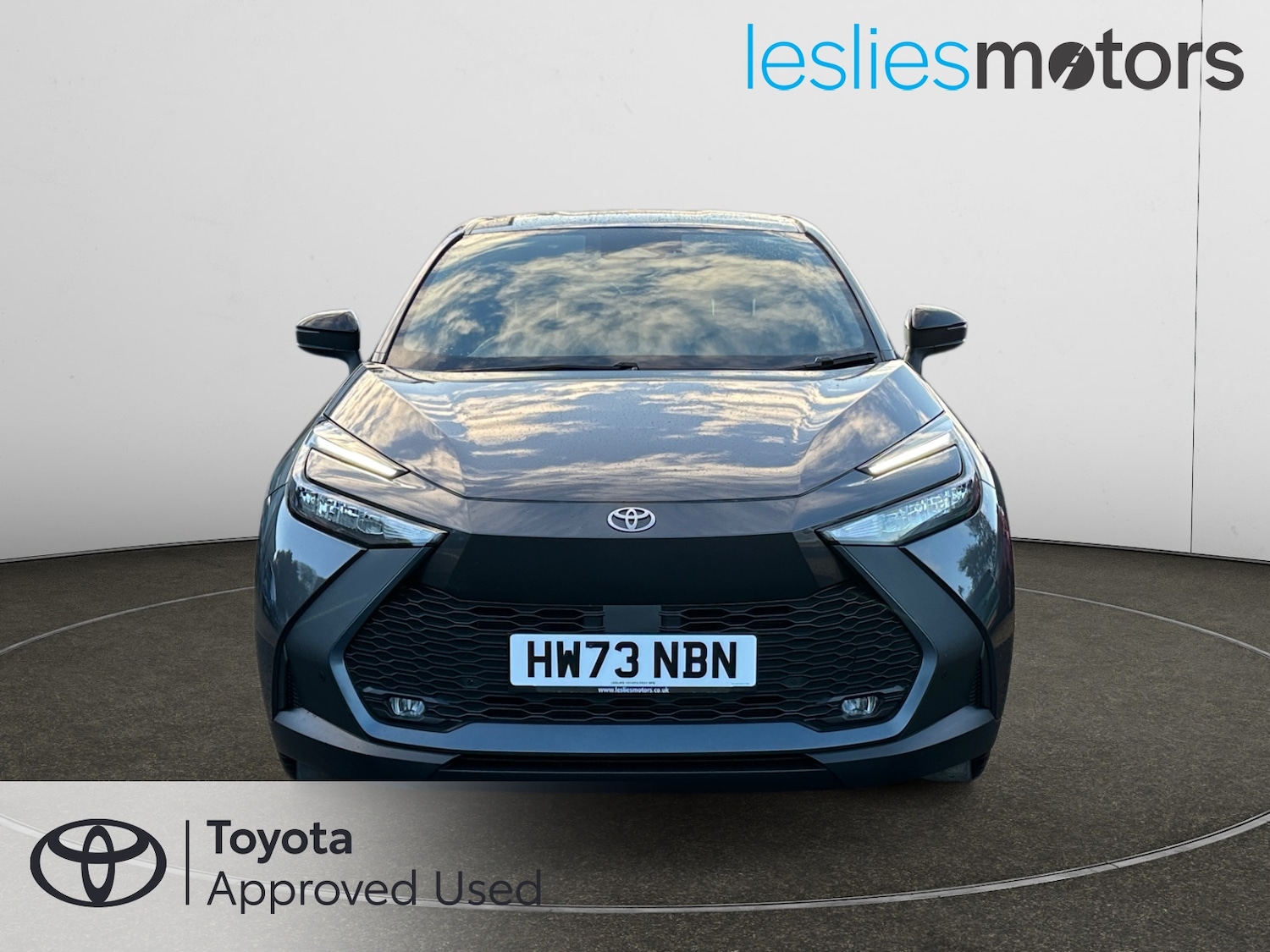 Used Toyota C-HR 2023 for sale - 76615068: Photo 2