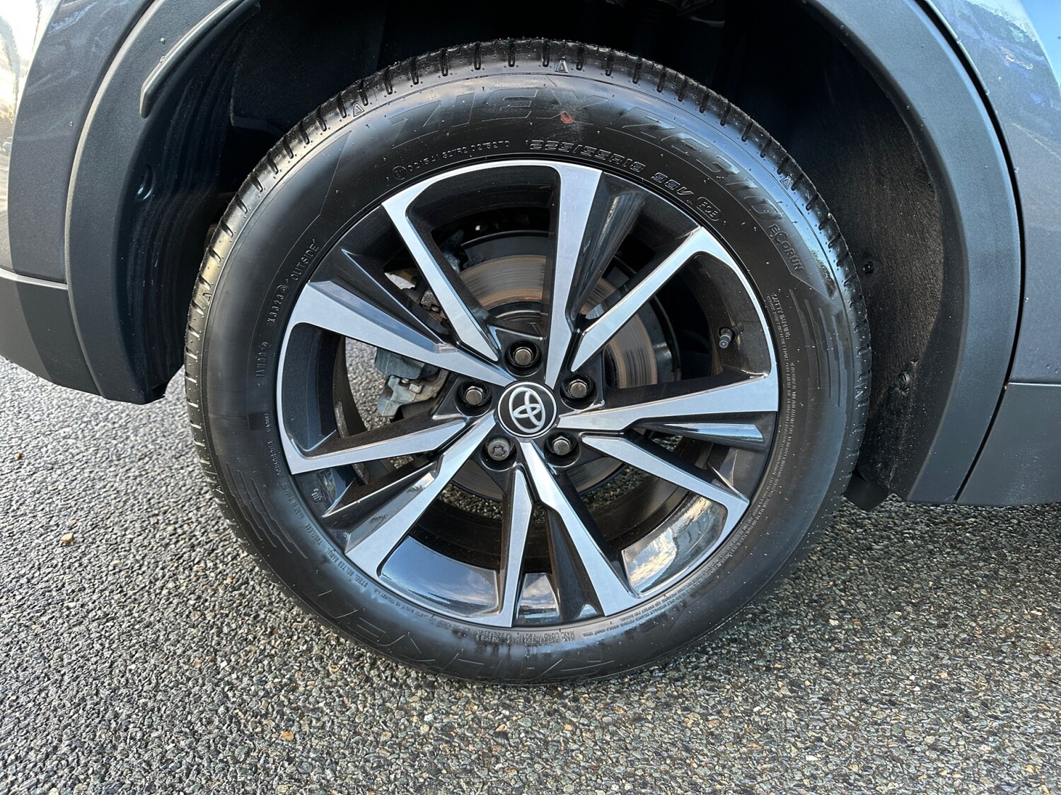 Used Toyota C-HR 2023 for sale - 76615068: Photo 24