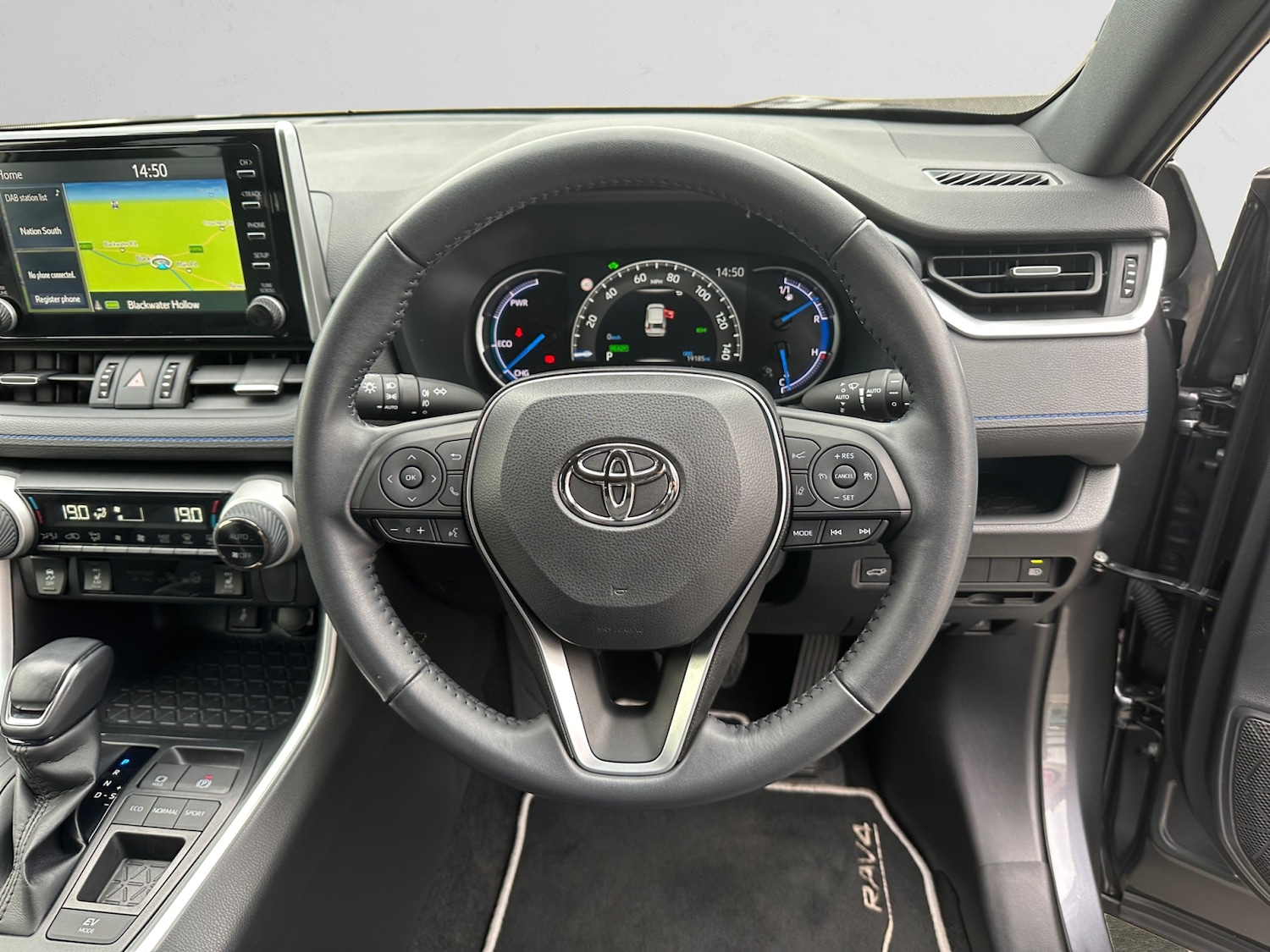 Used Toyota RAV4 2022 for sale - 76533932: Photo 9