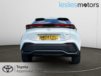 Used Toyota C-HR 2024 for sale - 79465413: Photo