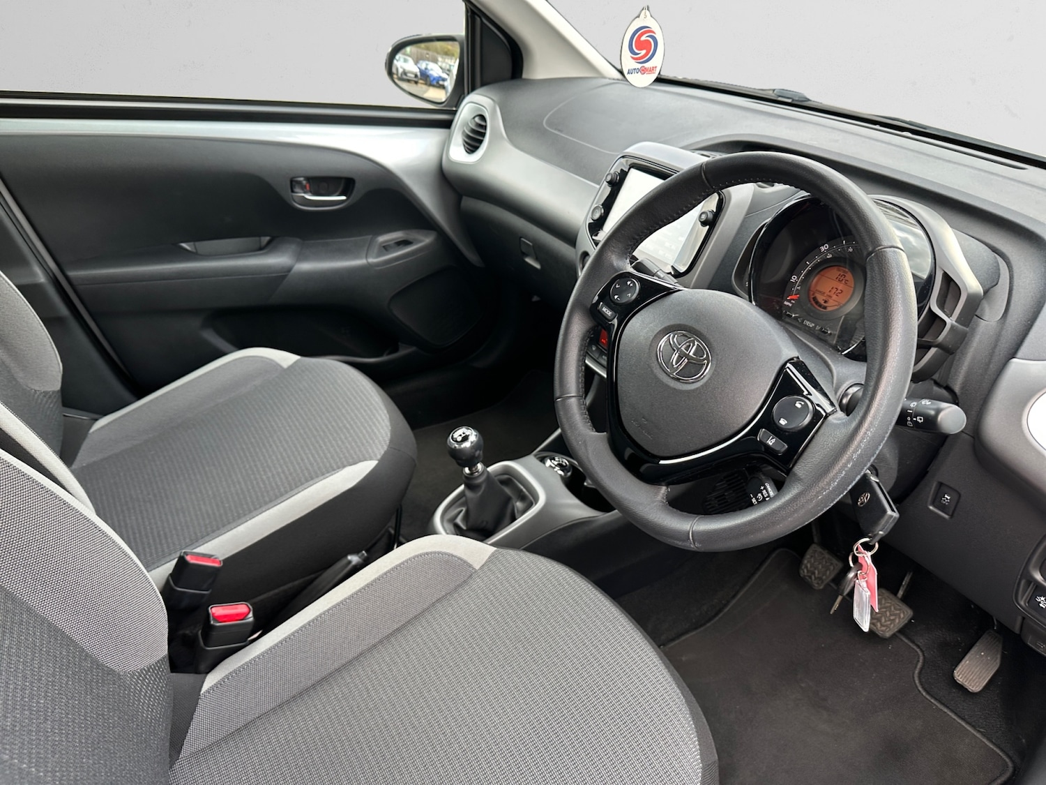 Used Toyota AYGO 2020 for sale - 77576437: Photo 14