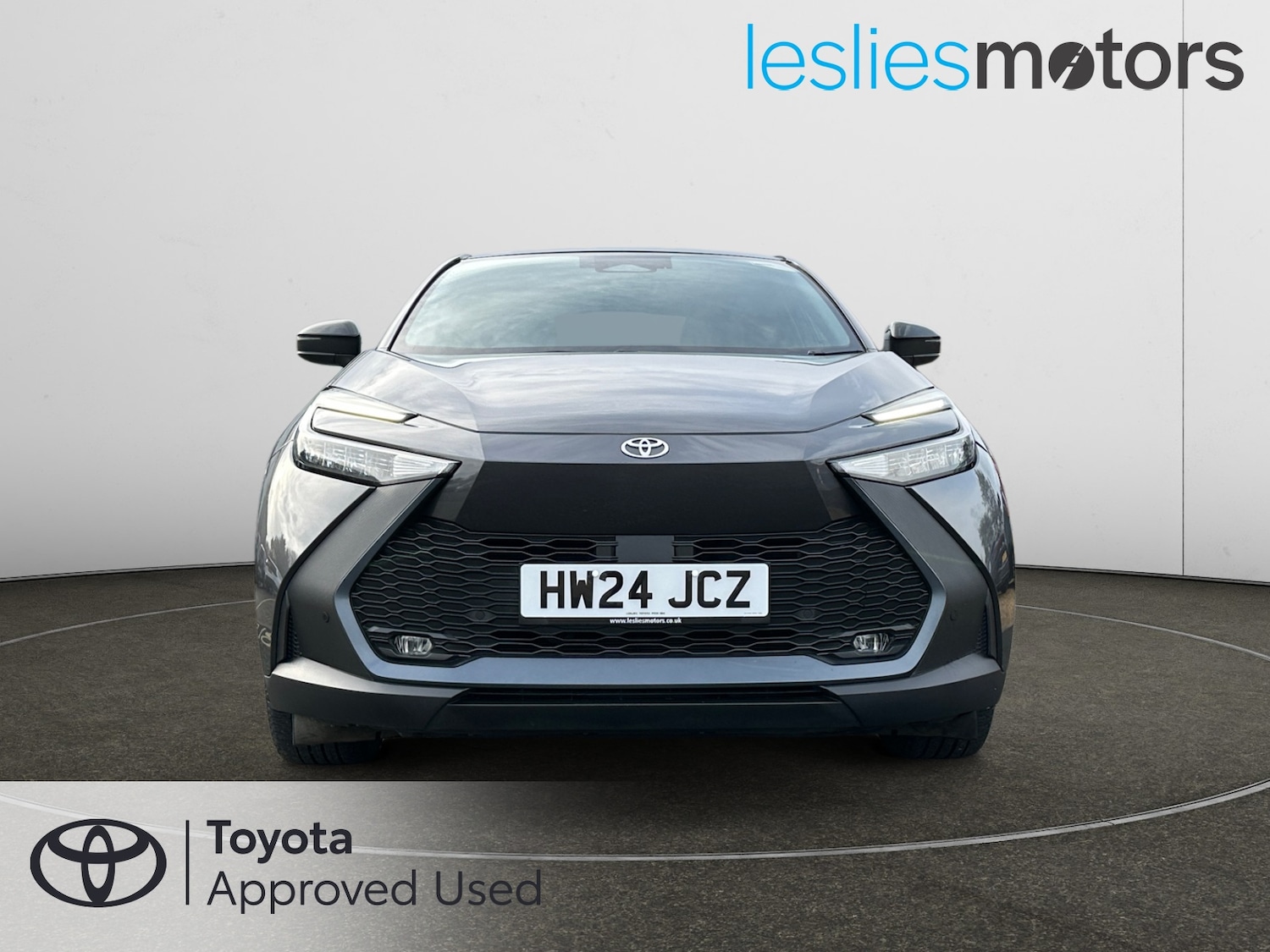 Used Toyota C-HR 2024 for sale - 76841880: Photo 2