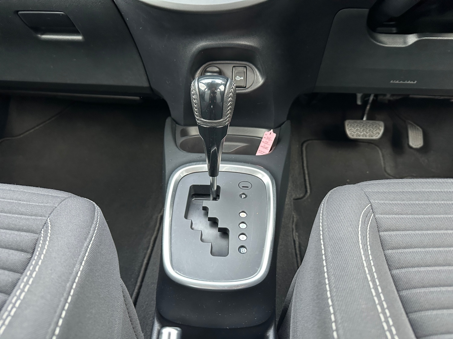 Used Toyota Yaris 2019 for sale - 76921829: Photo 10