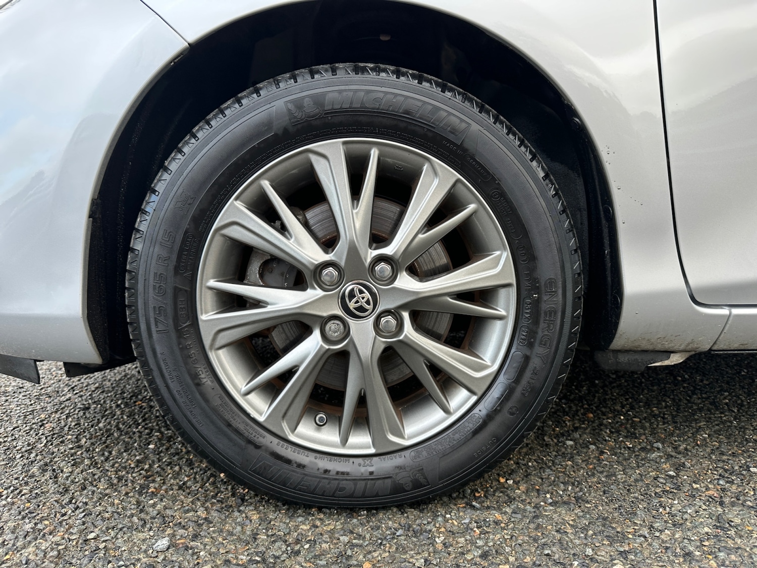 Used Toyota Yaris 2019 for sale - 76921829: Photo 26