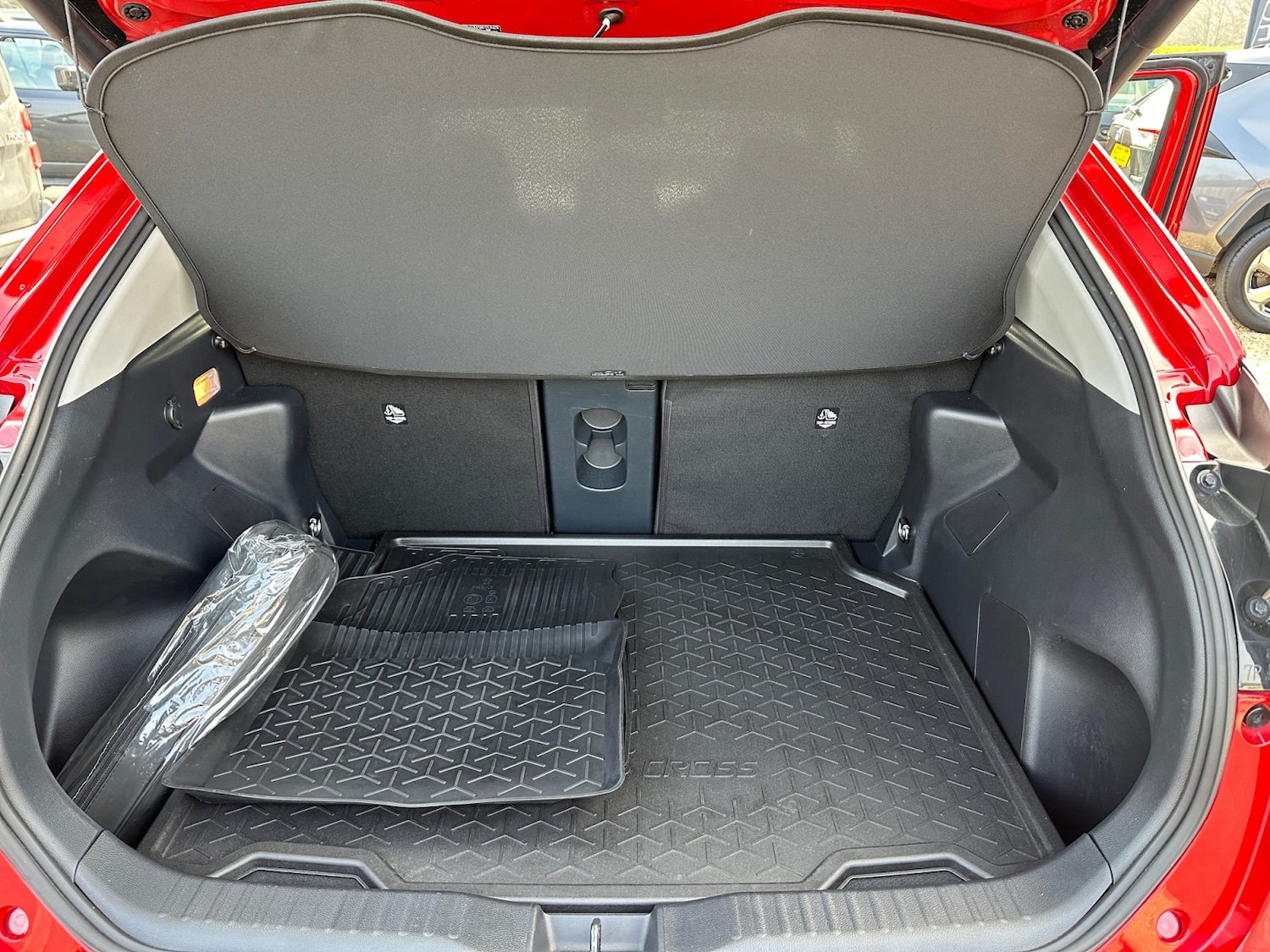 Used Toyota Yaris Cross 2024 for sale - 77995153: Photo 20