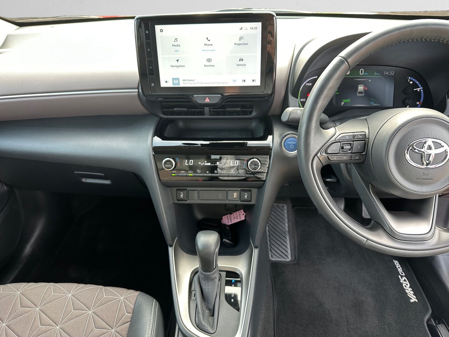 Used Toyota Yaris Cross 2024 for sale - 77995153: Photo 7