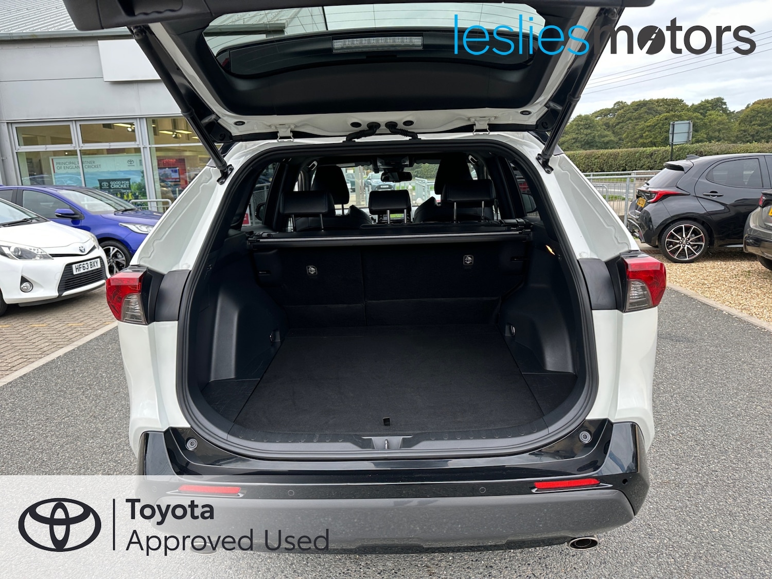 Used Toyota RAV4 2020 for sale - 76533902: Photo 20