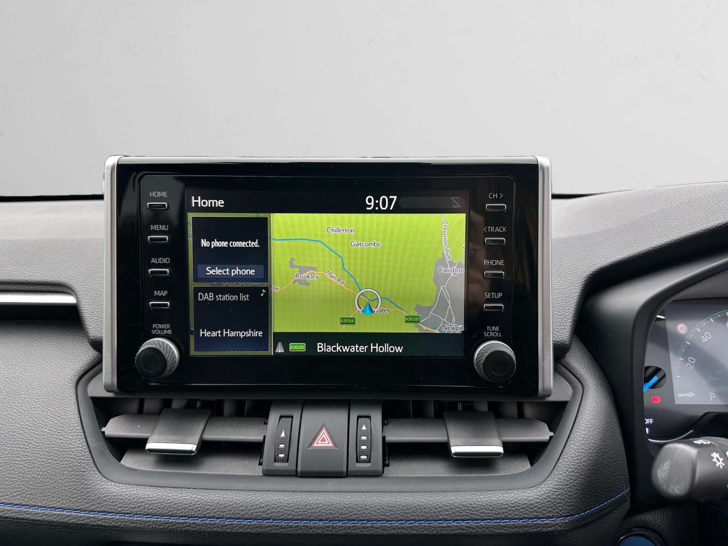 Used Toyota RAV4 2020 for sale - 76533902: Photo 21