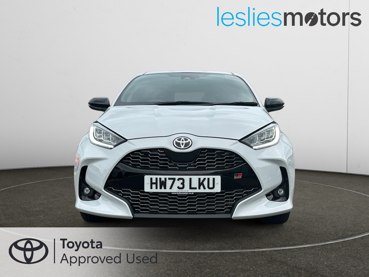 Used Toyota Yaris 2023 for sale - 76533931: Photo 2